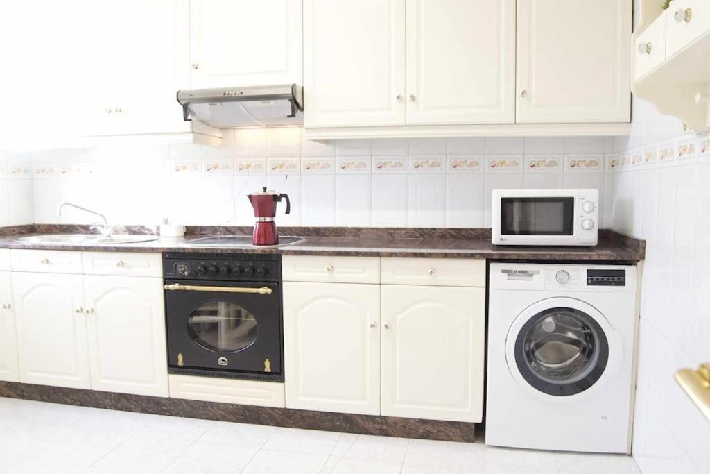 Apartamento Cuntis Ferrol Exterior photo